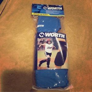 Worth Sliding Leg Guard - S/M